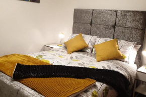 The Beach Apartment, near Outlander location